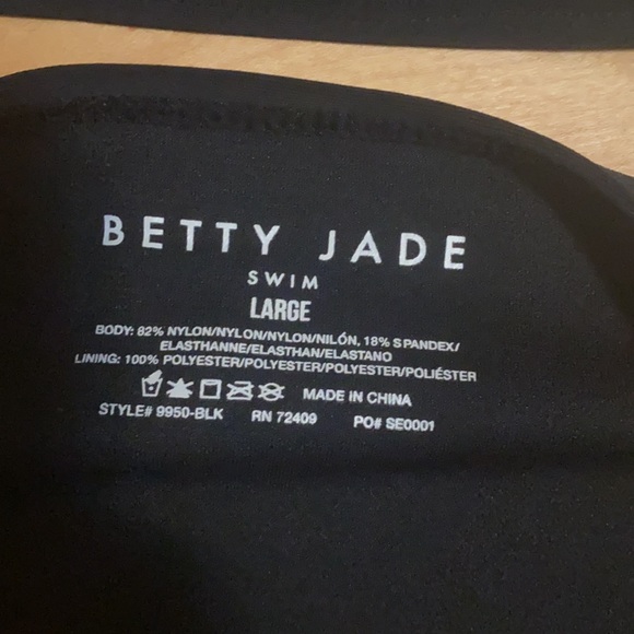 Nwt Betty Jane swimsuit - Picture 7 of 9